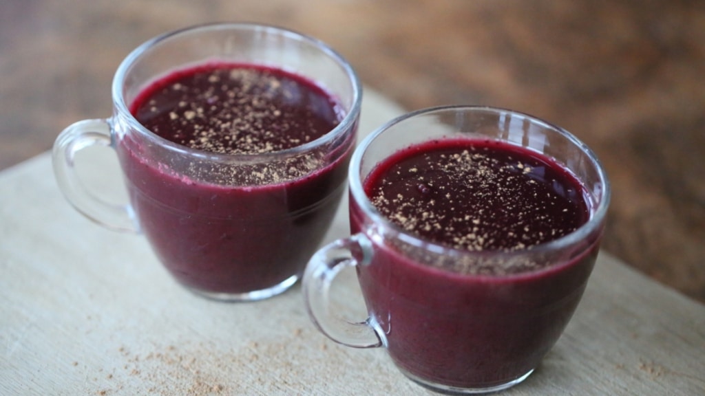 2 verres de latté aux bleuets sauvages