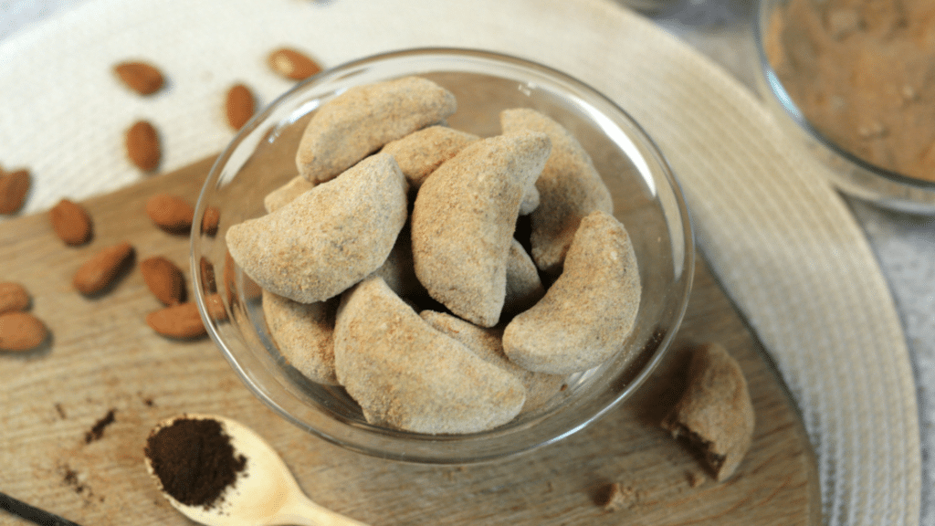 Bowl with vanilla croissants