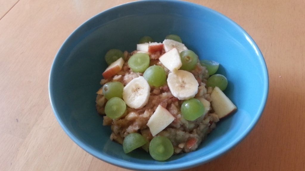 Bowl of banana and apple breakfast