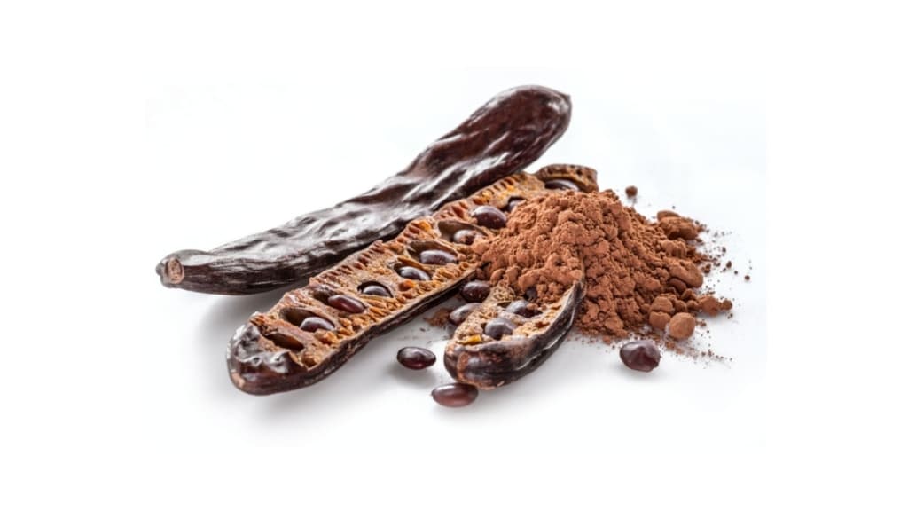 Carob pods and carob powder